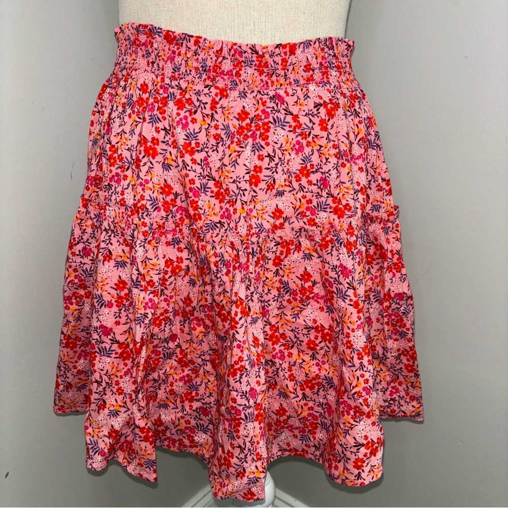 Draper James CURRENT pull on ditsy floral pink & red smocked tiered skirt Medium